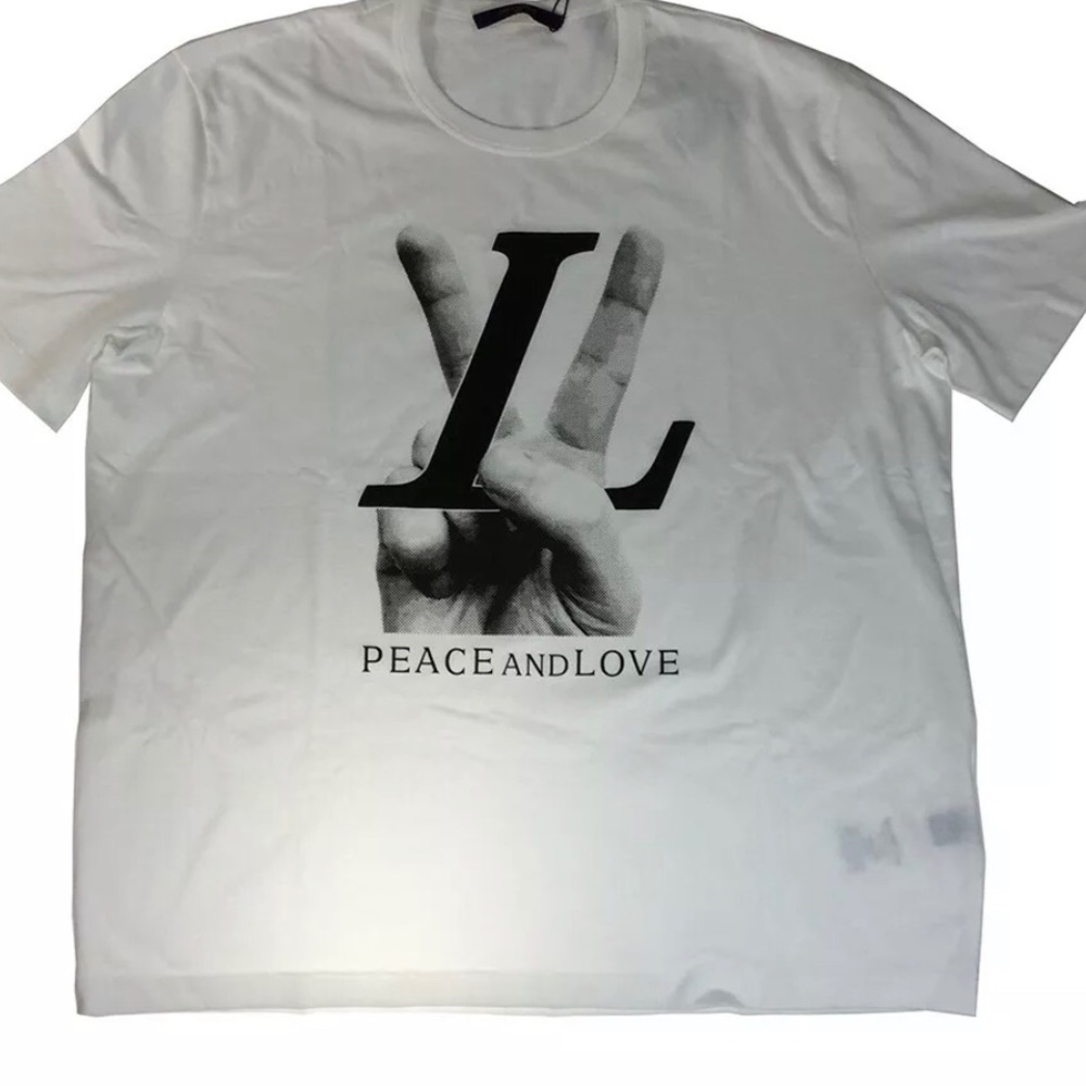 Louis Vuitton Hand Peace + Love T-shirt in white